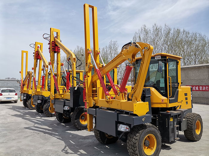 導(dǎo)致公路護(hù)欄打樁機(jī)液壓錘松動的原因
